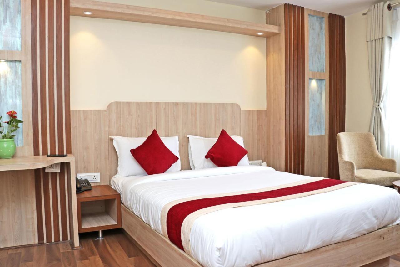 Hotel Nilakantha Pvt. Ltd Kathmandu Luaran gambar