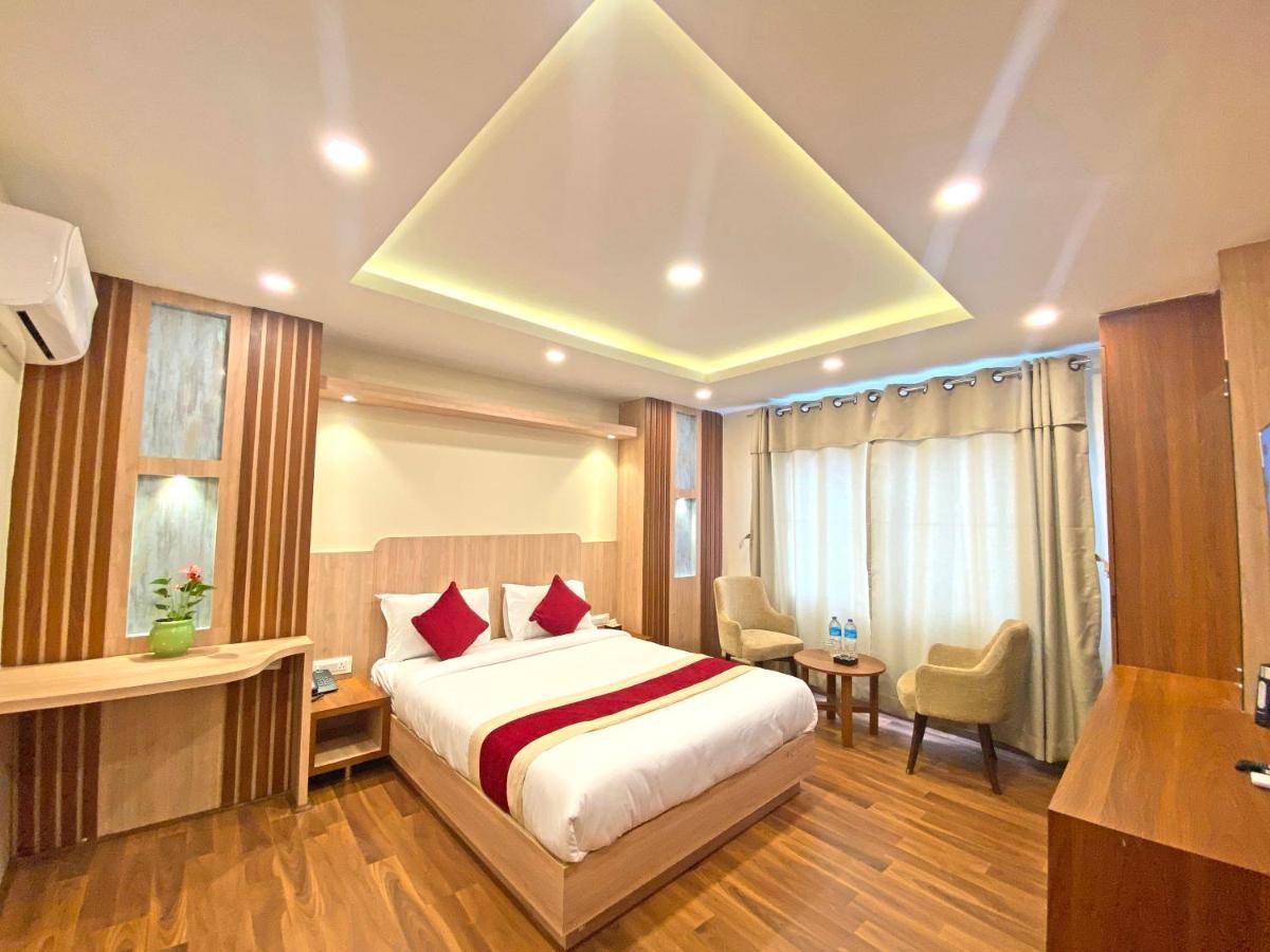 Hotel Nilakantha Pvt. Ltd Kathmandu Luaran gambar
