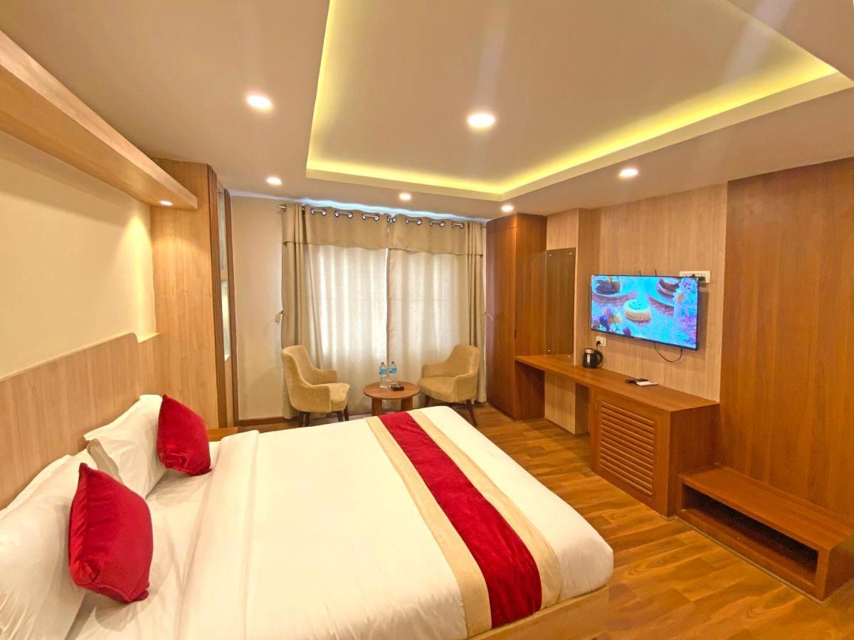 Hotel Nilakantha Pvt. Ltd Kathmandu Luaran gambar