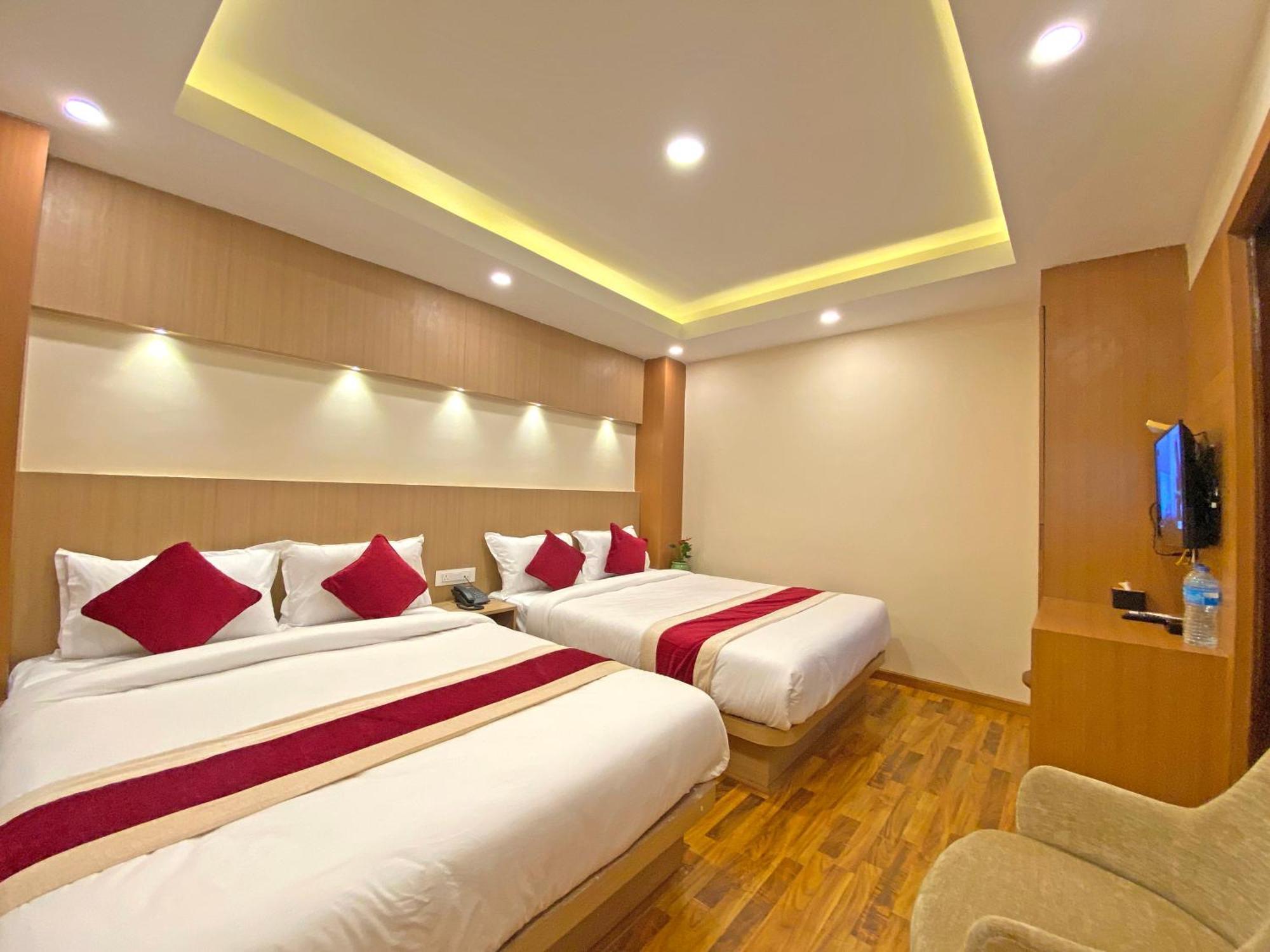 Hotel Nilakantha Pvt. Ltd Kathmandu Luaran gambar