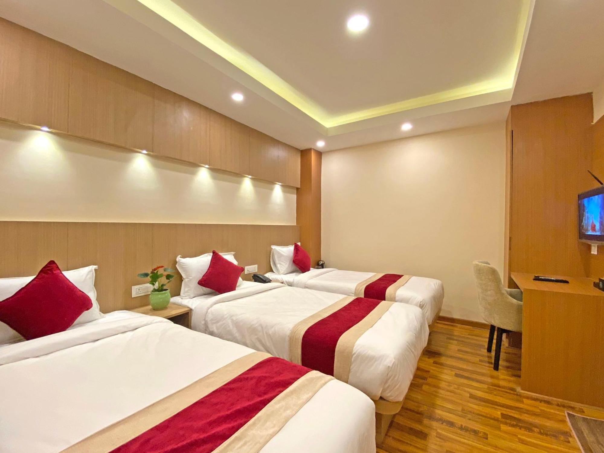 Hotel Nilakantha Pvt. Ltd Kathmandu Luaran gambar